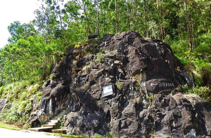 malayilkallan guha elevation