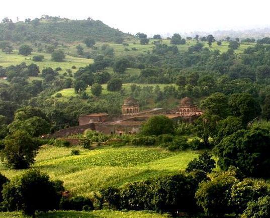 Mandu countryside