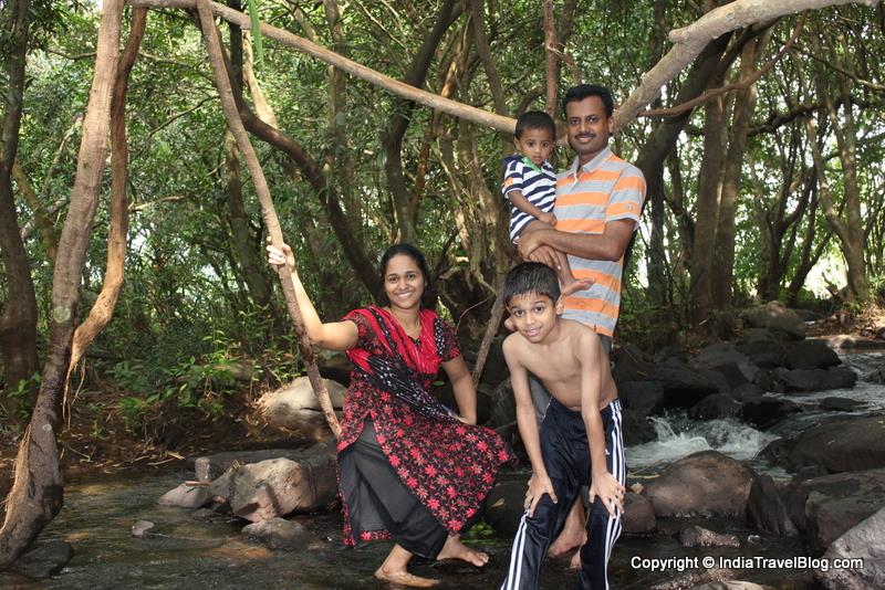 Paniyeli Poru - fun with family