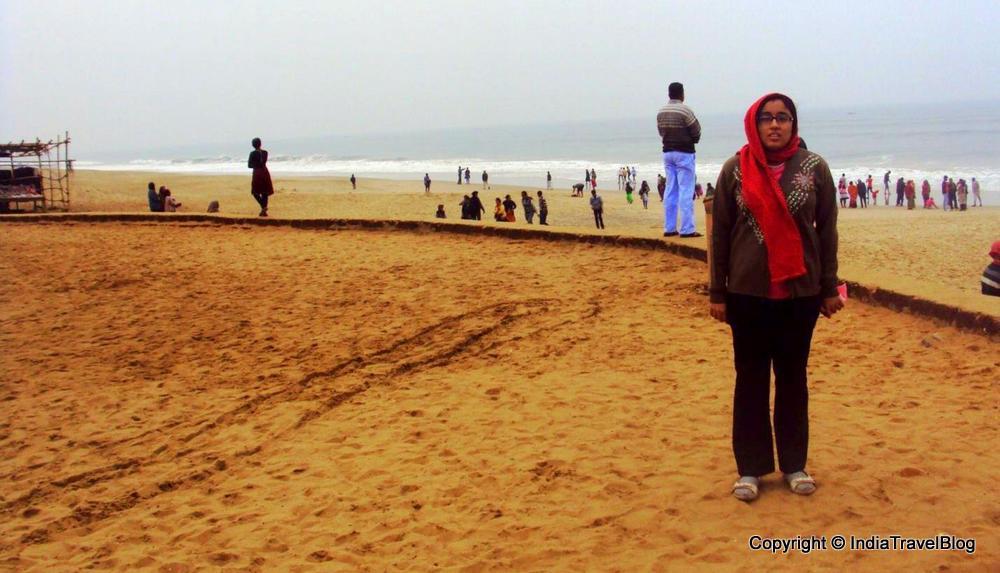 The sandy beaches in Puri