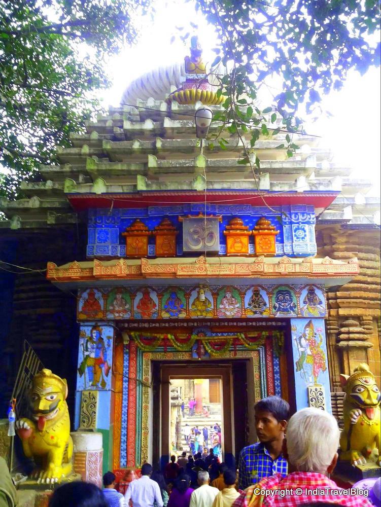 Lingaraja Temple gate view