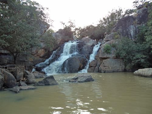 Sanaghagara waterfall