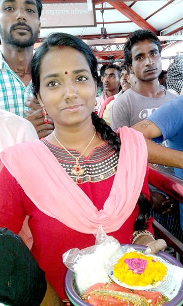 Waiting in the queue at Jwala Ji