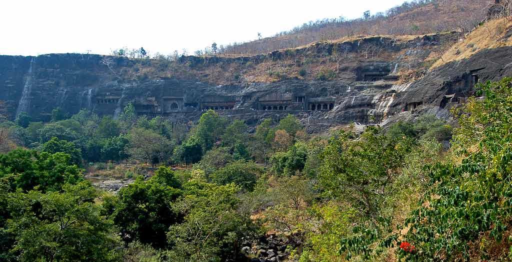 best tourist places in maharashtra ellora caves