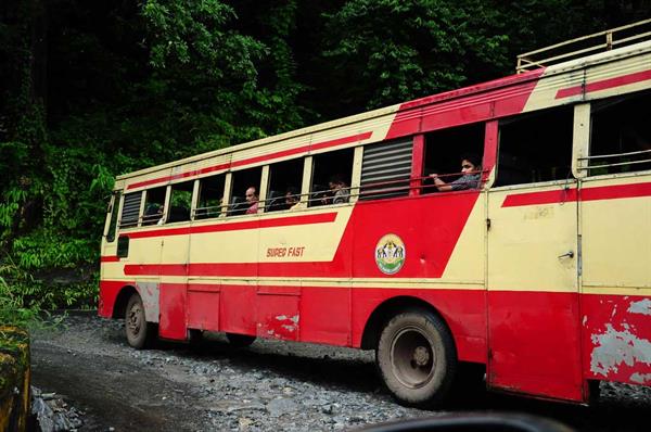 Public-transport-buses-to-Kanyakumari-from-trivandrum