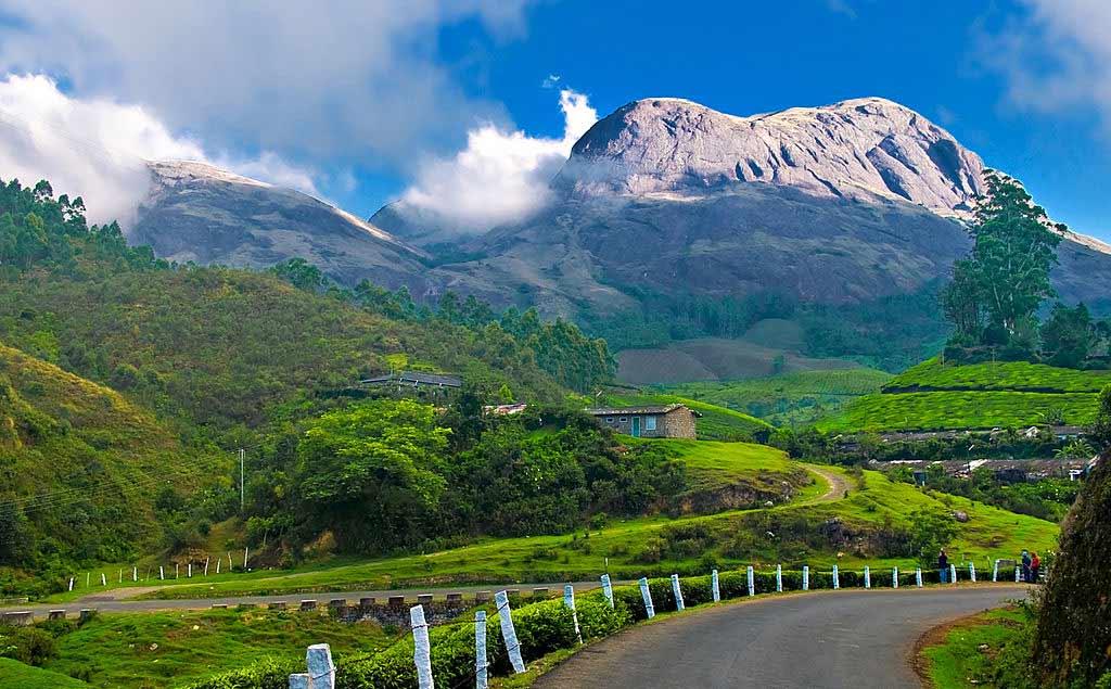 of-munnar-the-most-romatic-places-in-kerala