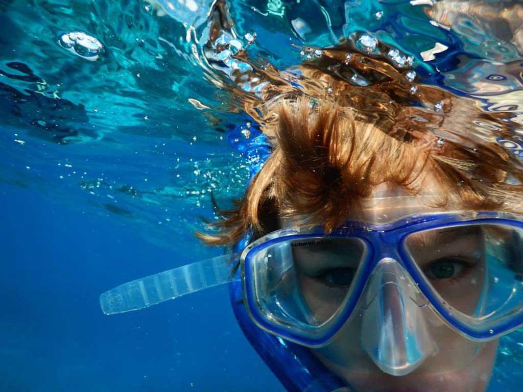 snorkeling-in-ocean
