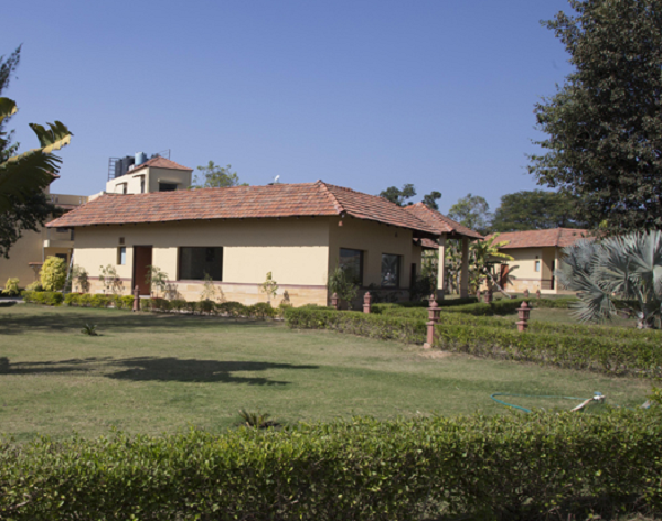 Soulacia luxury resort
