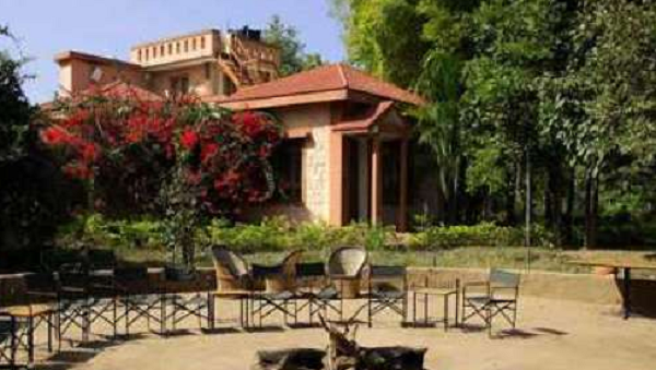 Pench Jungle camp
