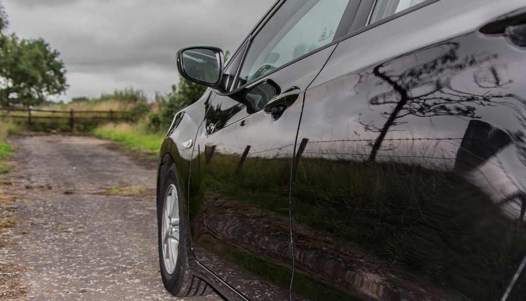 Rent-a-Self-Drive-Car-in-Goa