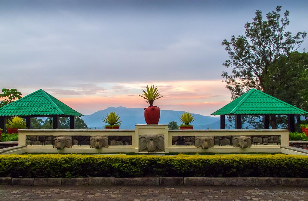 Resorts in amboli