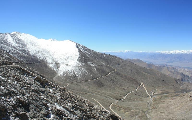 Mountain Pass - Reason to Visit Ladakh