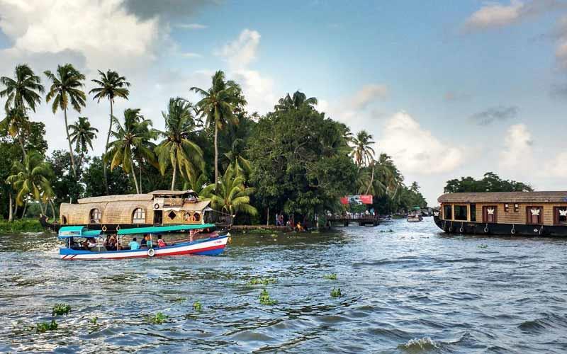 alleppey -backwaters in kerala