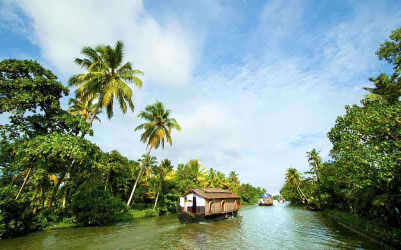 kumarakom-backwaters in kerala